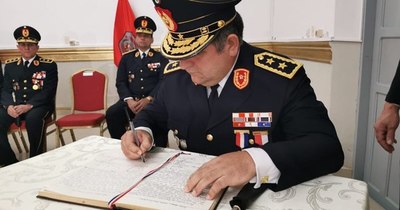 La Nación / Ejecutivo designa como comandante interino de la Policía Nacional a Luis Arias