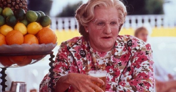 Director de “Papá por siempre” revela que existe una versión de la película con contenido para adultos - SNT