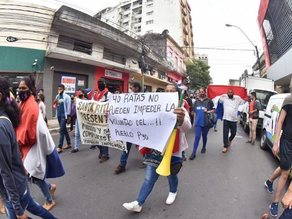 Campesinos e indígenas llaman a una movilización permanente