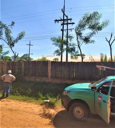 ANDE interviene aserradero en Coronel Oviedo por irregularidades en las conexiones eléctricas