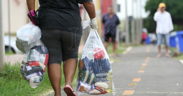 La Nación / MEC: kits tienen 15 kilos de alimentos y debe durar hasta Semana Santa