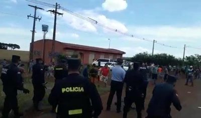 Detienen a 14 manifestantes en Santa Fe