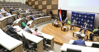 La Nación / Gobierno lanza nuevo paquete intentando proteger a trabajadores y empresas