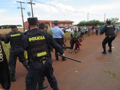 Crónica / (Video) Guyryry en cierre de rutas