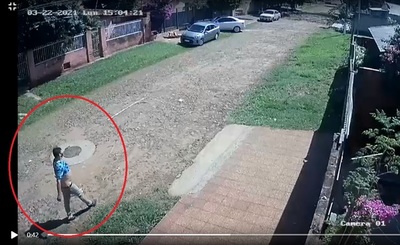 Roban moto a la luz del día (video) » San Lorenzo PY