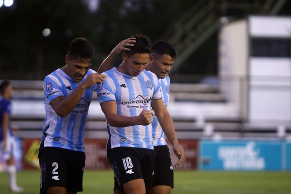 Fernando Romero rescata otro emotivo empate para Guaireña