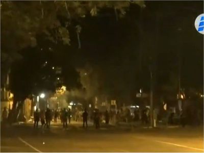 Arrojan petardos hacia la Comandancia de la Policía Nacional