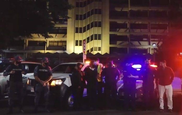 Diario HOY | Uruguay expulsa del país a argentino que organizó una fiesta clandestina