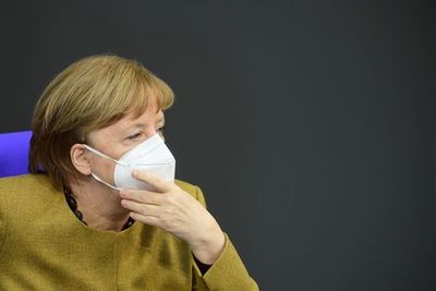 Merkel apoya amenaza de UE de bloquear exportación de vacuna de AstraZeneca - Mundo - ABC Color