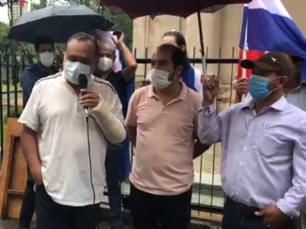 Colorados acusan a Sixto Pereira de instigar al quiebre institucional