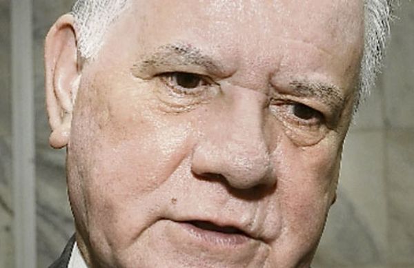 Exministros de Corte van a juicio oral por prevaricato - Nacionales - ABC Color