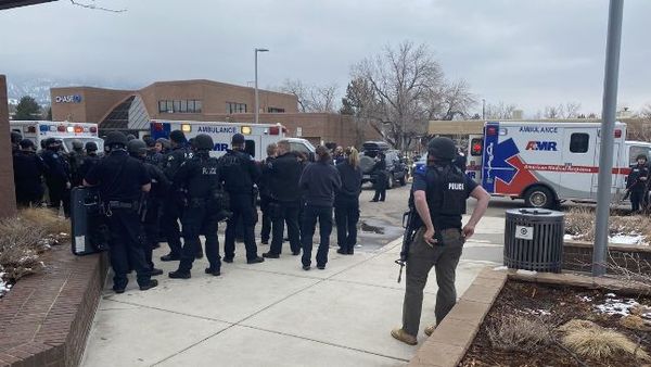 Un tirador mató a varias personas en un supermercado en Colorado | .::Agencia IP::.