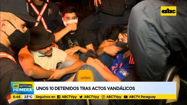 10 detenidos tras manifestaciones ciudadanas - ABC Noticias - ABC Color