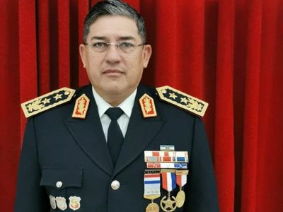 Víctor Balbuena designado como subcomandante de la Policía