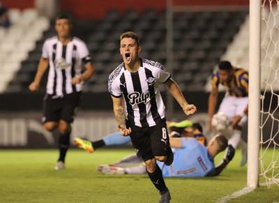 Bautista Merlini y su primer doblete en el fútbol paraguayo