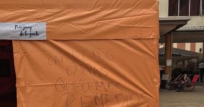 Primera Dama dona carpa en Hospital de Clínicas y genera indignación entre familiares