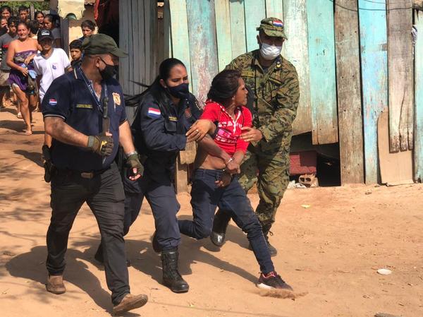 Delincuentes son detenidos tras asalto a gasolinera en Concepción