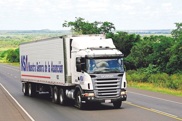 Empresa de transporte pone a disposición del Ministerio de Salud su logística para transportar vacunas  - Nacionales - ABC Color