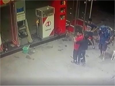 Latiteros asaltan una gasolinera en Concepción