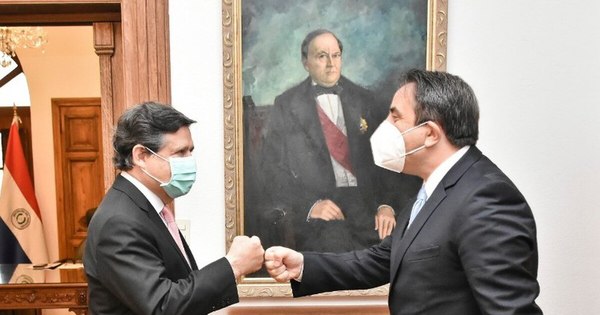 La Nación / Nuevo embajador de Turquía se presenta ante el canciller