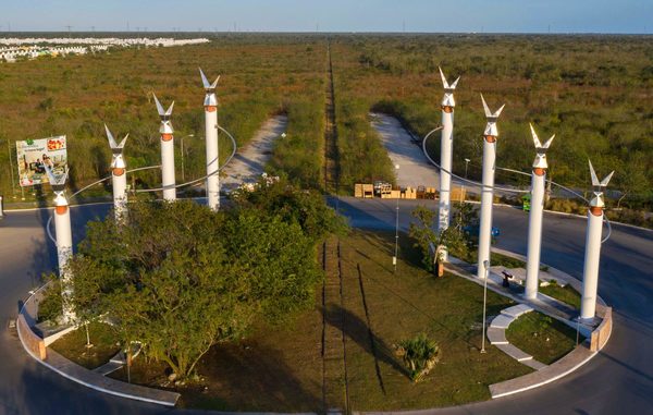 México plantea construir diez parques solares para abastecer el Tren Maya - MarketData
