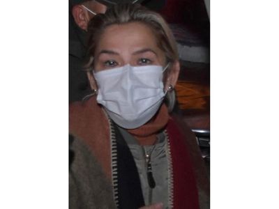 Áñez denuncia  abusos y tortura desde su detención
