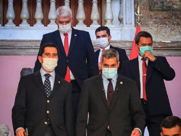 Por falta de votos, renunció director de Itaipú y un diplomático lo sucede