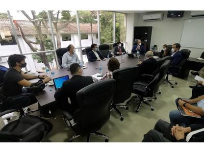 Analizan pagar   subsidio a  pasajeros   en mesa de diálogo del consejo