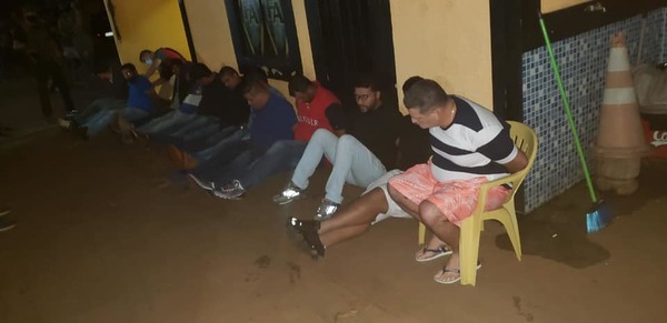 Caen líder del PCC y otros 15 miembros en Pedro Juan Caballero - Noticiero Paraguay