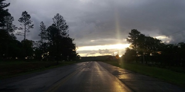 Prevén un miércoles caluroso con lluvias y y ocasionales tormentas eléctricas