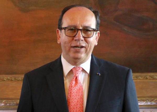 Paraguayos en EEUU cuestionan designación de embajador paraguayo como titular de Itaipú | Ñanduti