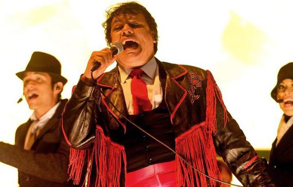 Inmortalizarán la vida de Juan Gabriel en una película y serie bibliográfica