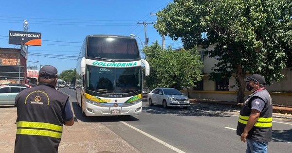 La Nación / Aumentarán controles y desalentarán viajes al interior durante Semana Santa