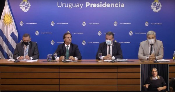 La Nación / Uruguay cierra oficinas públicas y suspende clases presenciales