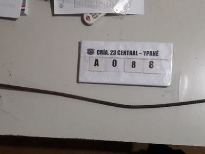 Violento atacó con una varilla de hierro a su novia