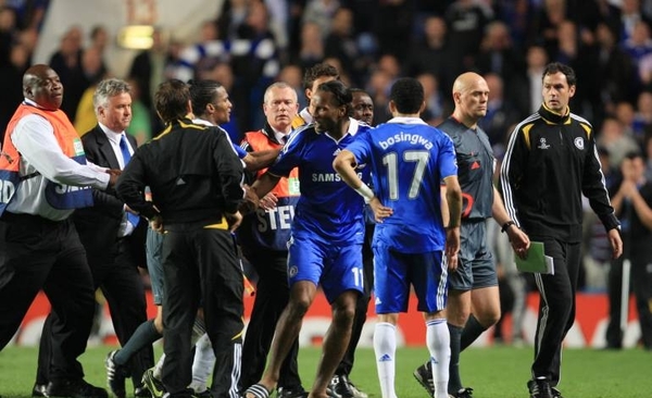 Diario HOY | Obi Mikel recuerda el caos tras el Chelsea-Barcelona de 2009