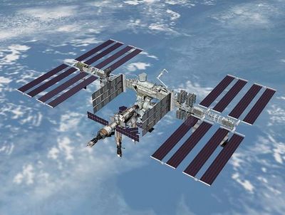 La EEI prevé unas diez caminatas espaciales - Tecnología - ABC Color