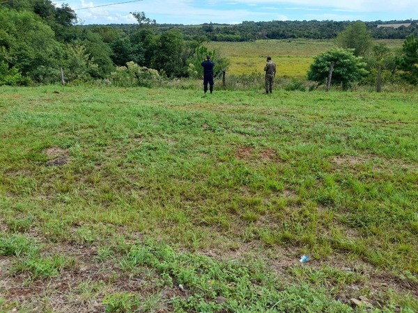 CUATREROS FAENAN DOS ANIMALES DE HUMILDE PRODUCTOR DE SAN LUIS DEL PNÁ