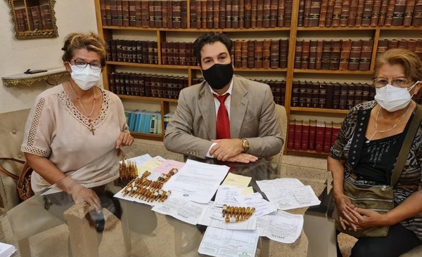Diario HOY | Vuelven a denunciar venta ilegal de medicamentos del IPS y el Ministerio de Salud en el mercado negro