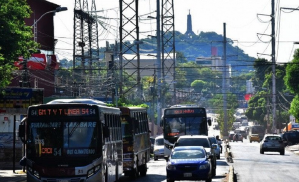 Diario HOY | Pasajeros de transportes de pasajeros públicos sólo podrán viajar sentados