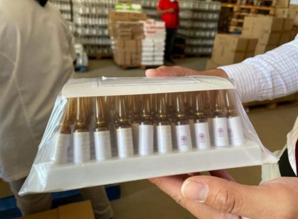 Laboratorios Lasca produce sus primeras ampollas de atracurio y llegan insumos para midazolam