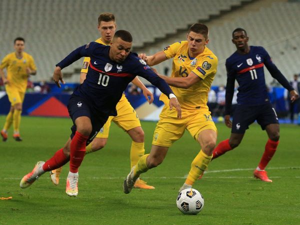 Francia se estrella ante la sólida defensa de Ucrania