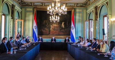 La Nación / Endurecen medidas para evitar más contagios en Semana Santa