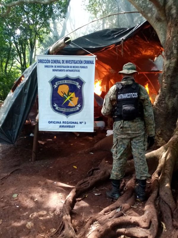 Desmantelan mega estructura de fabricación de drogas