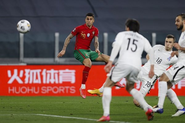 Pírrica victoria de la Portugal de Cristiano Ronaldo ante Azerbaiyán