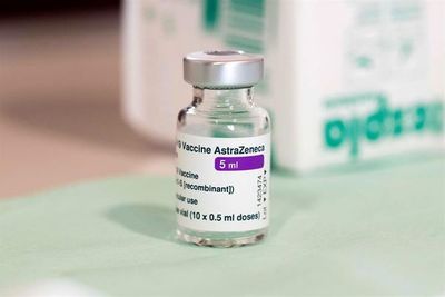 AstraZeneca rebaja al 76 % la efectividad de su vacuna en estudio en EE.UU. - Mundo - ABC Color