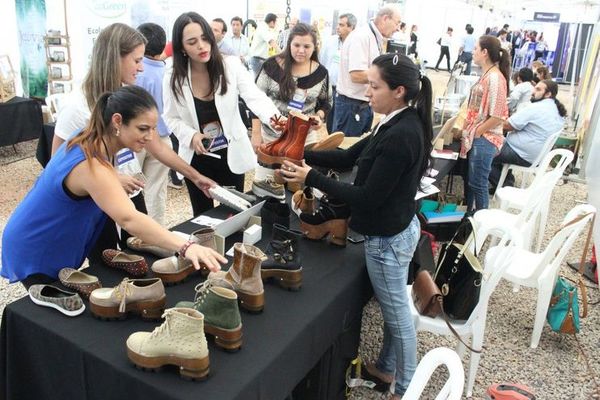 Mipymes anuncian que no acatarán nuevo decreto: “Si no se trabaja la gente va a morir” | Ñanduti