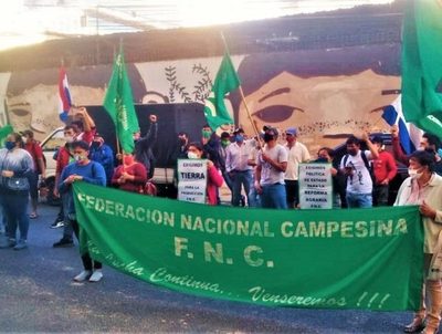 Inicia la marcha anual campesina en Asunción y el interior del país · Radio Monumental 1080 AM