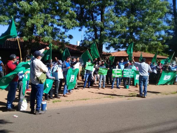 Inicia 27ª marcha de la Federación Nacional Campesina