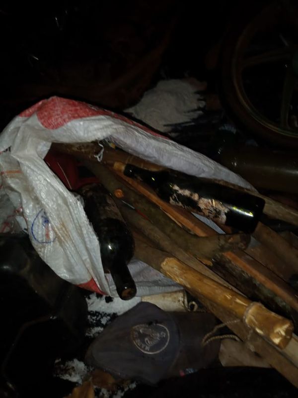 Detienen a tres manifestantes en la rotonda de Yasy Cañy - Nacionales - ABC Color